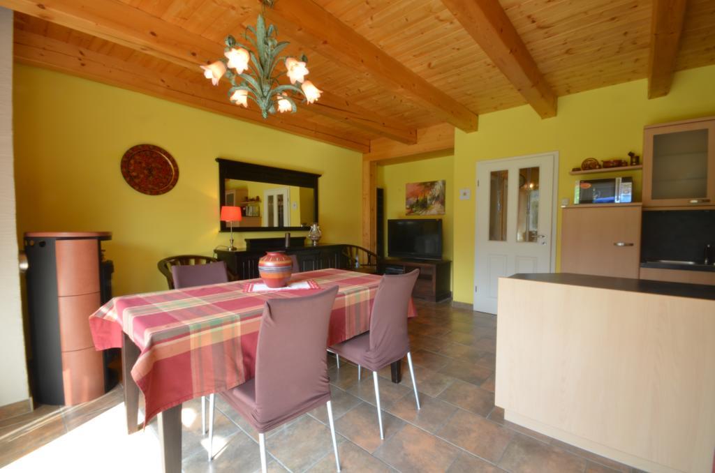 Chalet Yulia Zell am See Kamer foto